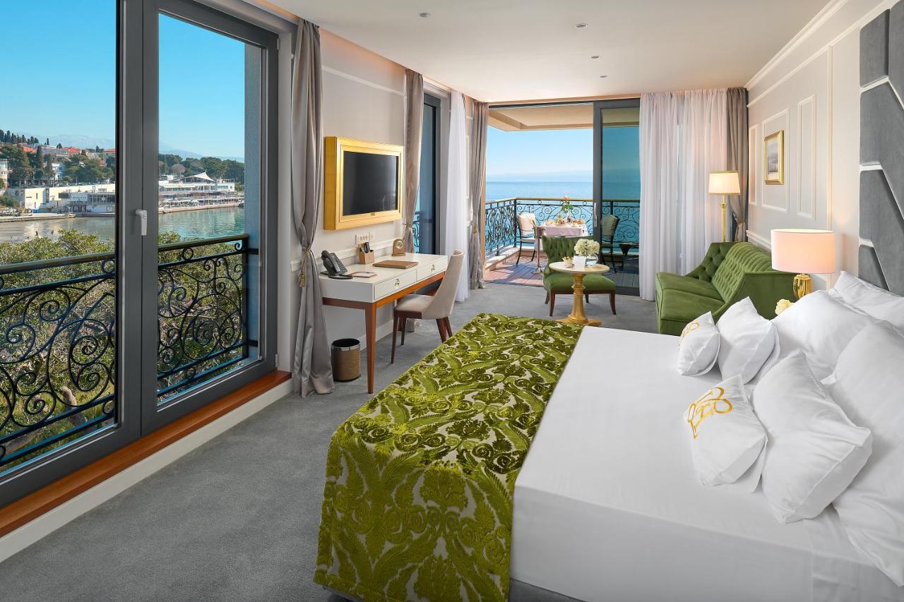 Hotel Villa Harmony Спліт Екстер'єр фото