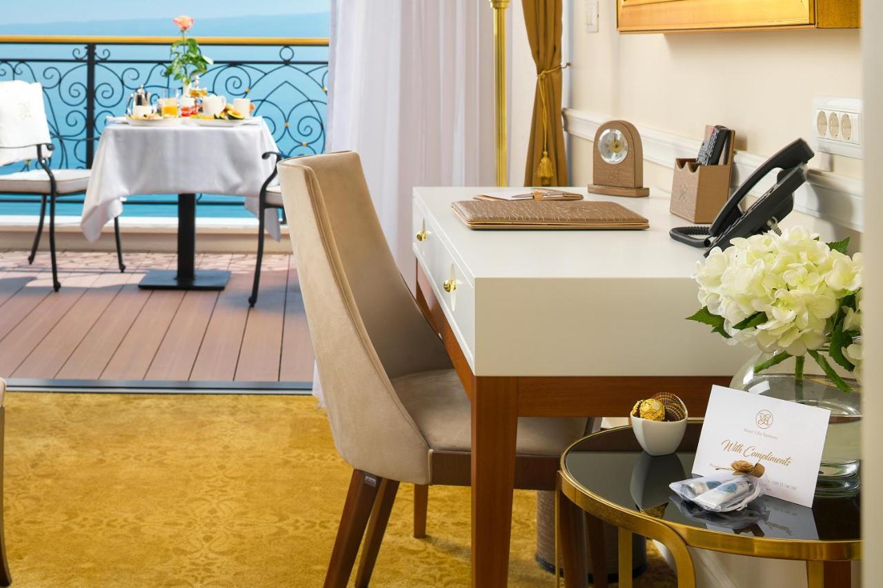 Hotel Villa Harmony Спліт Екстер'єр фото
