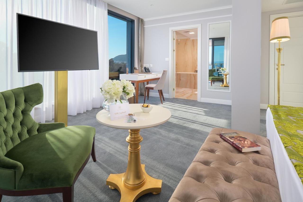 Hotel Villa Harmony Спліт Екстер'єр фото
