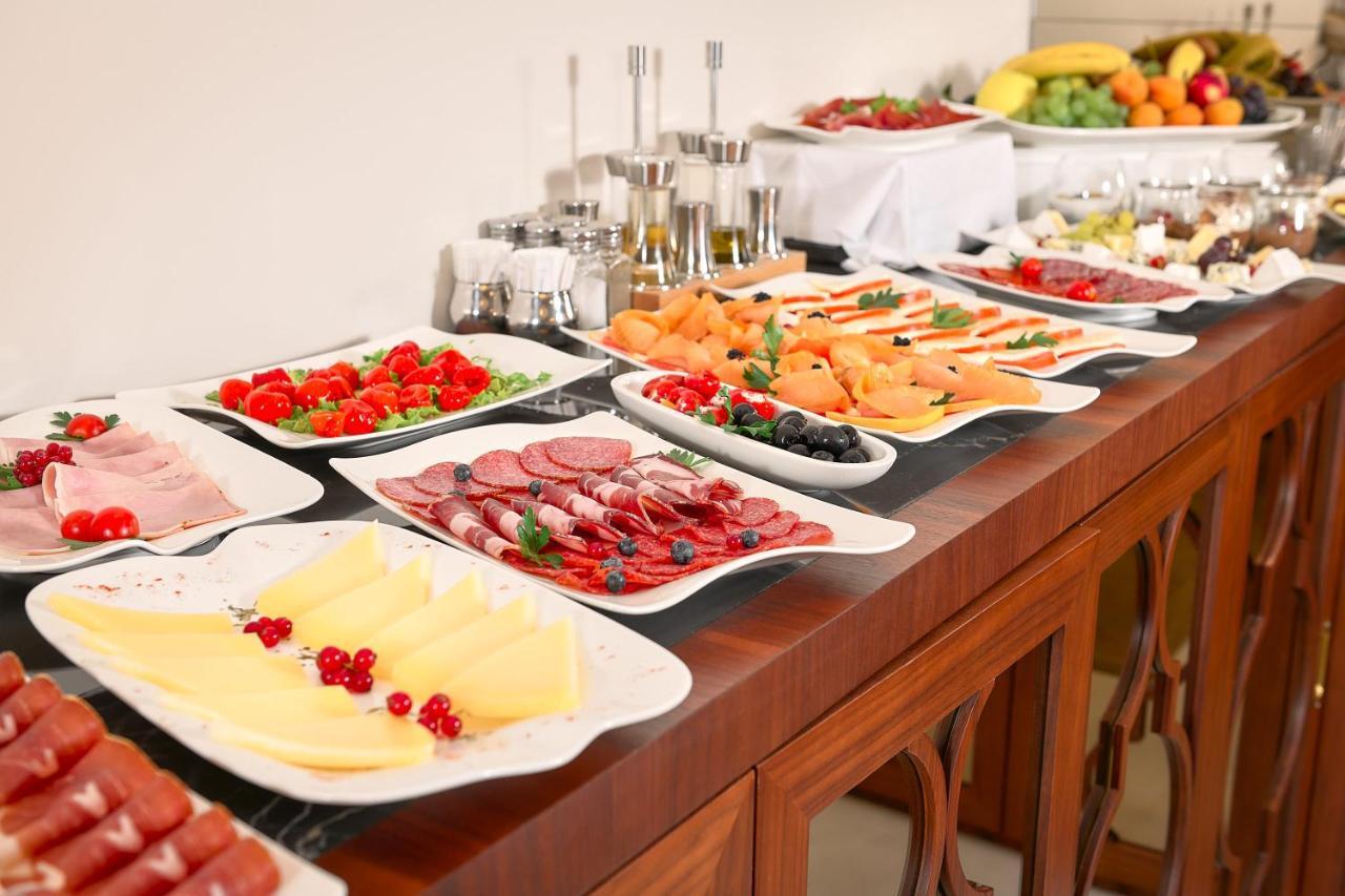 Hotel Villa Harmony Спліт Екстер'єр фото